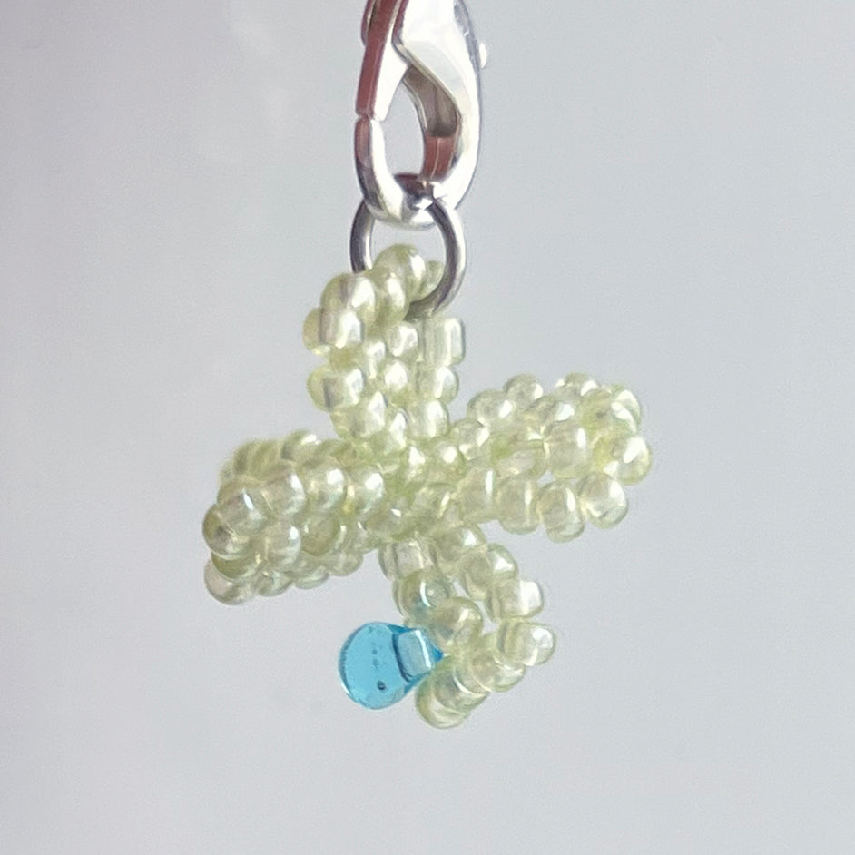 Green Clover Dewdrop